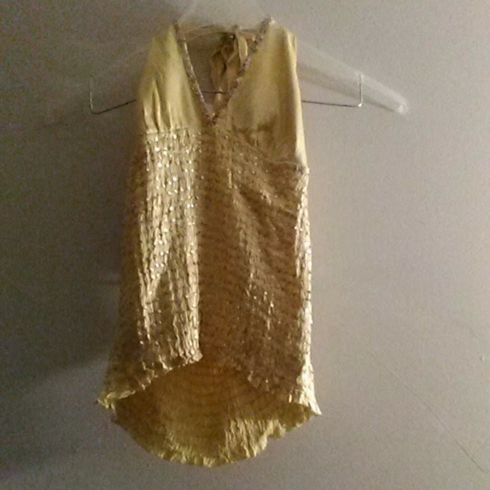 Women's Top